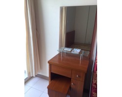 Thanh lý bàn trang điểm MDF